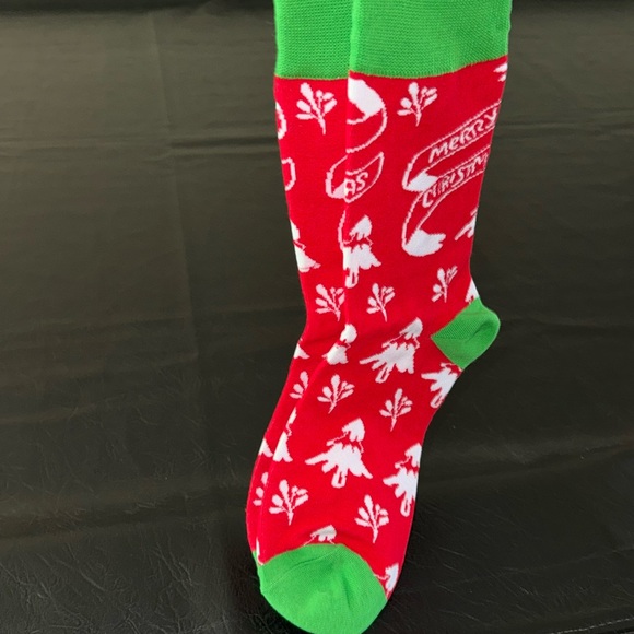 Socks, Christmas Socks - Unisex Crew Socks “Merry Christmas”NEW - Picture 7 of 7